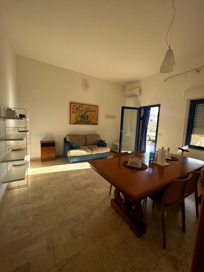 A Casa Di Rosa,Fronte Spiaggia, Piscina,Parcheggio Trapani Exteriör bild