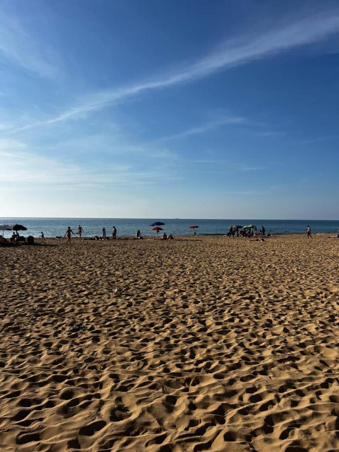 A Casa Di Rosa,Fronte Spiaggia, Piscina,Parcheggio Trapani Exteriör bild